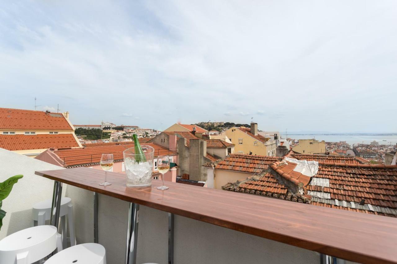 Rossio Penthouse Three-Bedroom Apartment W/ River View And Parking - By Lu Holidays リスボン エクステリア 写真