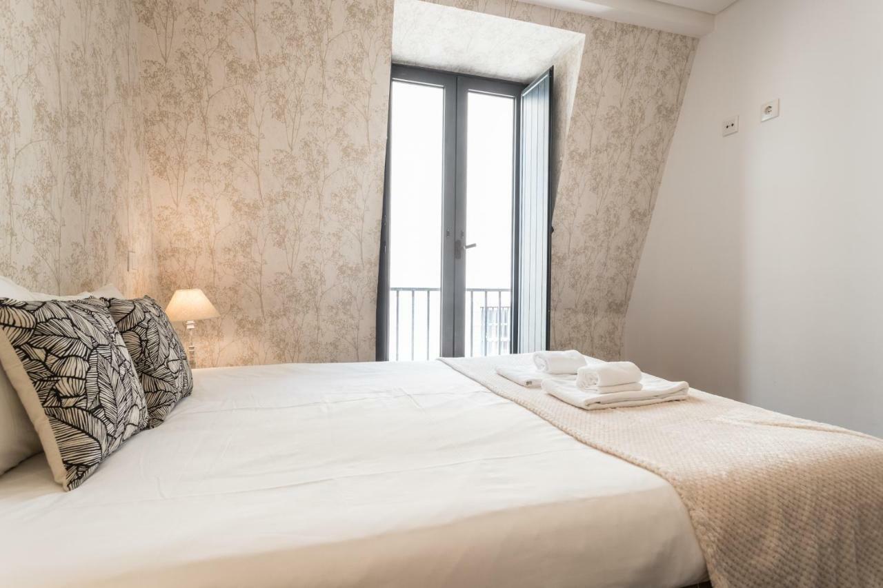 Rossio Penthouse Three-Bedroom Apartment W/ River View And Parking - By Lu Holidays リスボン エクステリア 写真