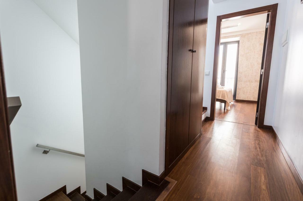 Rossio Penthouse Three-Bedroom Apartment W/ River View And Parking - By Lu Holidays リスボン エクステリア 写真
